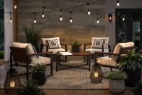 Outdoor decor for patio table